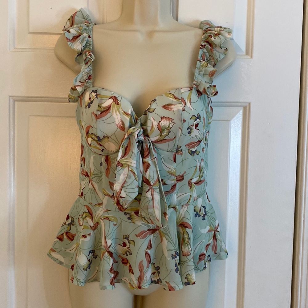 Light sage ruffle top with floral print